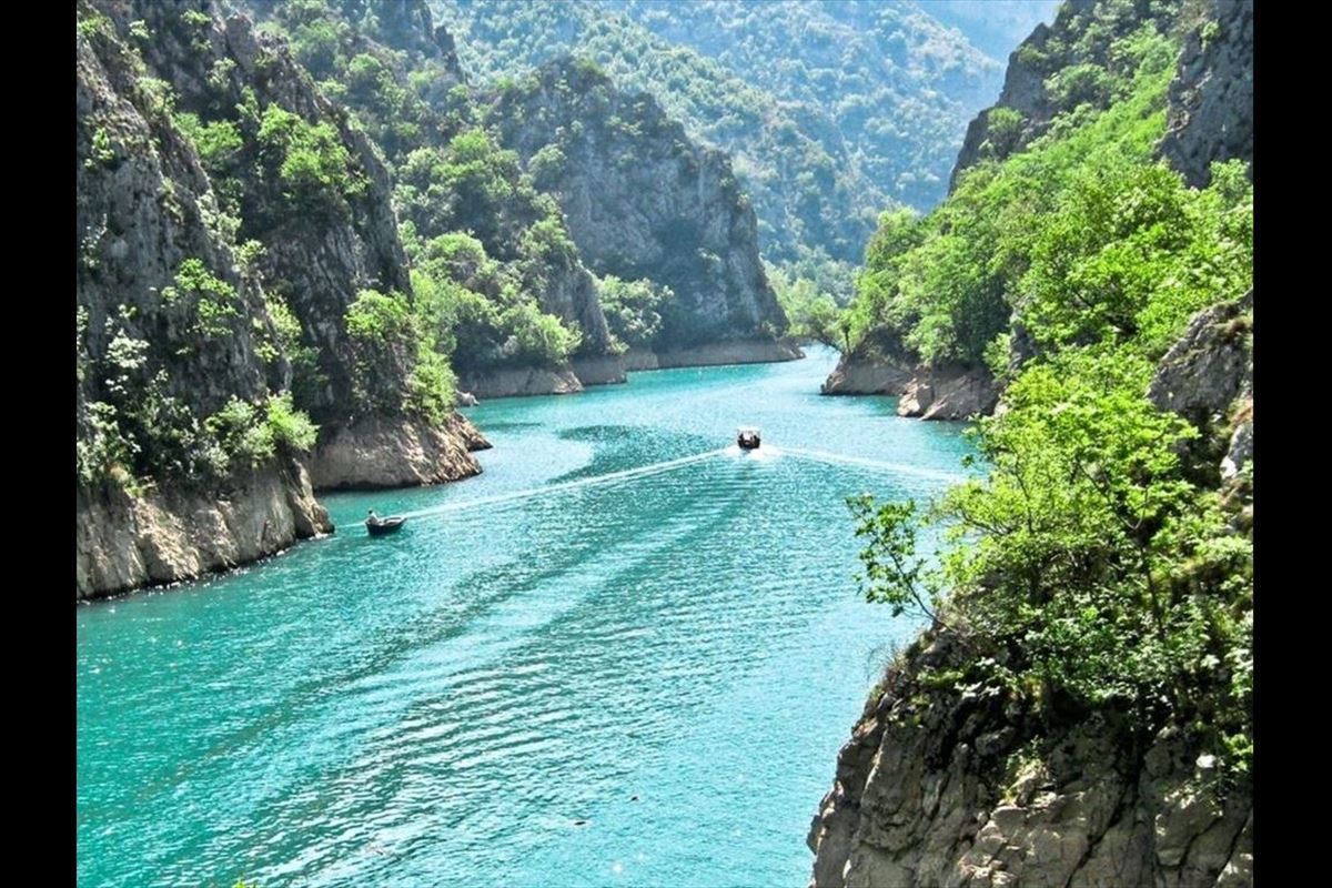 Bursa Hareketli Bastanbasa Balkanlar Turu 8 Ulke (Tum Gunduz Turları, Aksam Yemekleri ve Balkan Geceleri Dahil)