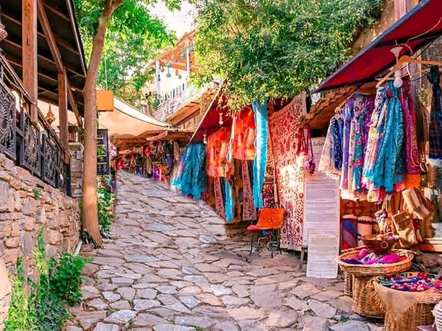 İkonik İzmir Çeşme Alaçatı Efes Şirince Turu | 1 Gece Konaklamalı İstanbul-Bursa Çıkışlı - 5