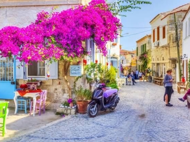 İkonik Salda Gölü Pamukkale Çeşme Alaçatı Turu | 1 Gece Konaklamalı İstanbul-Bursa Çıkışlı - 6