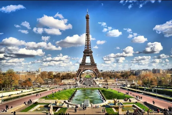 PGS ile Viva Benelux Paris Alsace ve Isvicre Turu AMS-BSL - 2