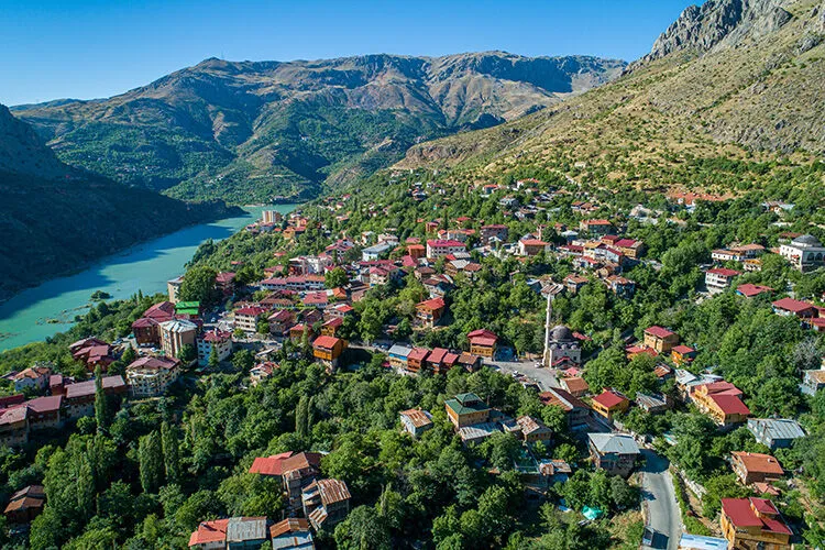 Uçaklı Van Tatvan Kemaliye Elazığ Erzincan Turu / 3 Gece Otel Konaklamalı / İstanbul Çıkışlı - 10